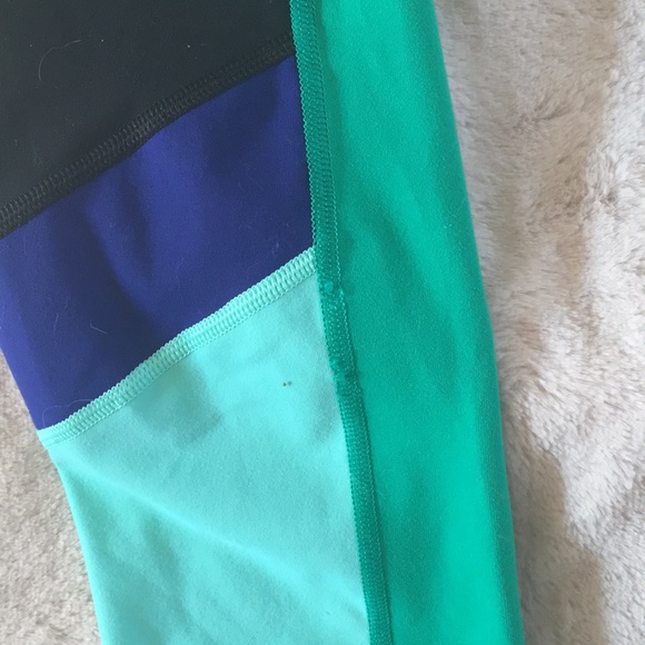 Victoria’s secret knockout tight - Picture 3 of 4